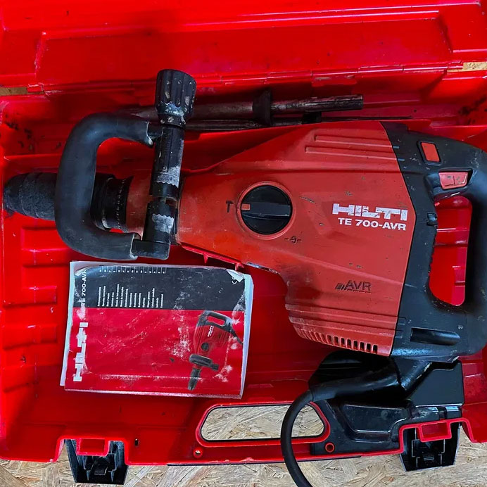 Młot Wyburzeniowy Hilti Te 700 AVR